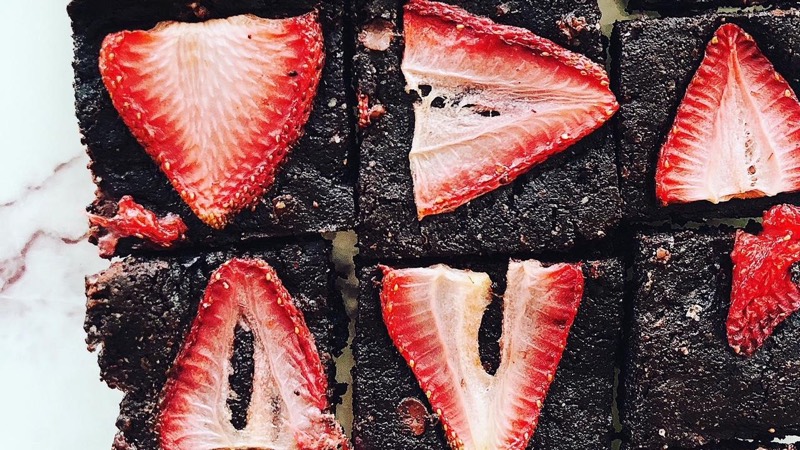 Almond Butter Brownie Thins